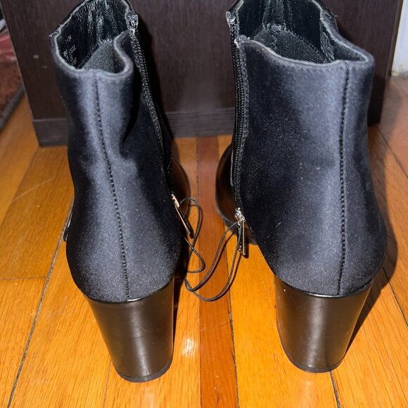 Anne Klein Akrive Boots - Women's Size 8.5 - Picture 6 of 7